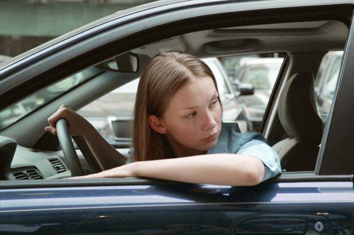 Cách lùi xe ô tô chuẩn nhất và những “quy tắc vàng” bắt buộc phải nhớ