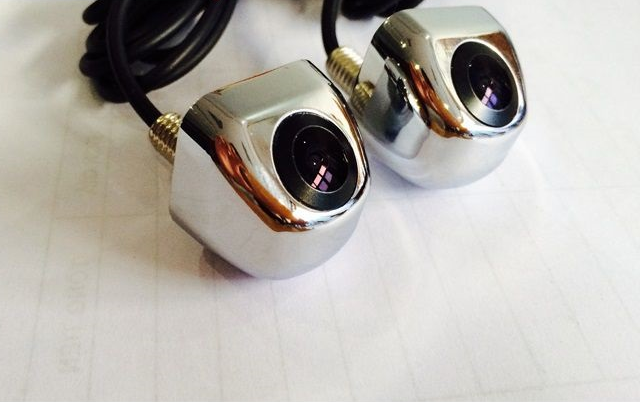 Camera lùi ô tô Fujitech FL8